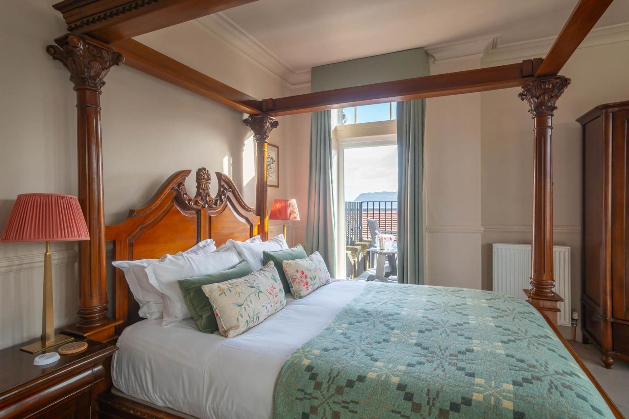 Hotel Victoria Робин-Худс-Бей Экстерьер фото