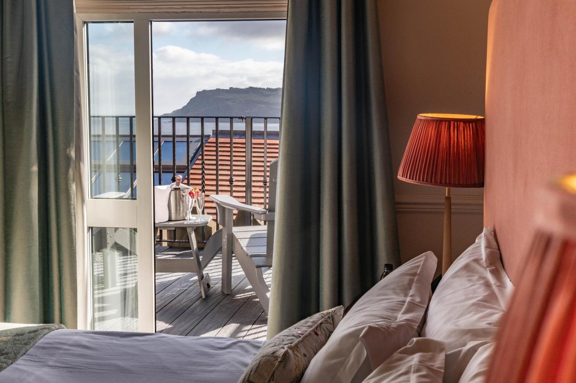 Hotel Victoria Робин-Худс-Бей Экстерьер фото
